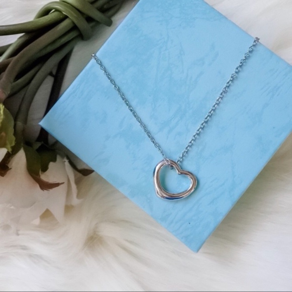 White Gold Floating Puff Heart Pendant Necklace